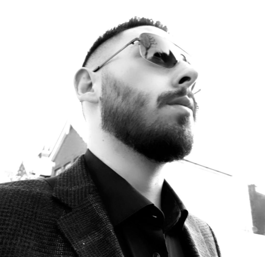 Dr. Gaetano Lo Presti
PhD, advisor, business and marketing consultant advisor. Founder of the Contemporary Marketing. Considered the father of contemporary marketing.